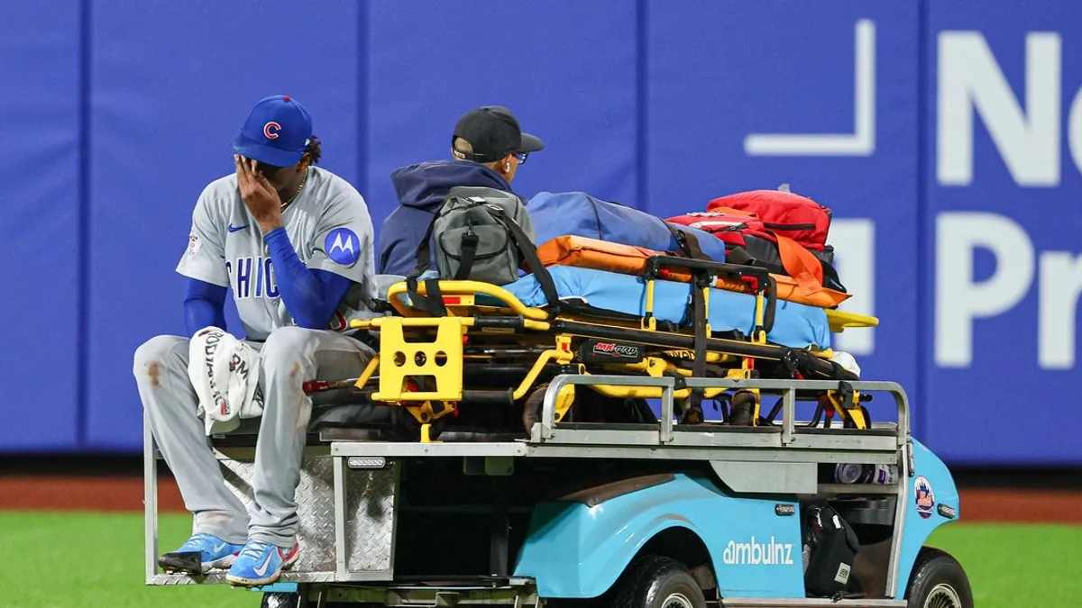 Cubs RHP Edward Cabrera foi eliminado com lesão no tendão/adutor