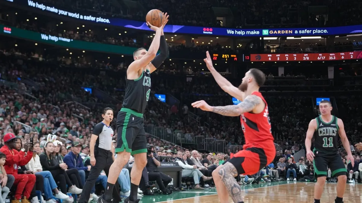 Magic traz de volta Nikola Vucevic para segunda turnê com a franquia