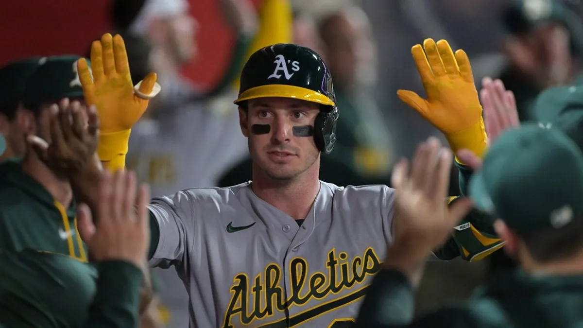 DH Brent Rooker do A’s precisa de uma cirurgia no joelho no final da temporada