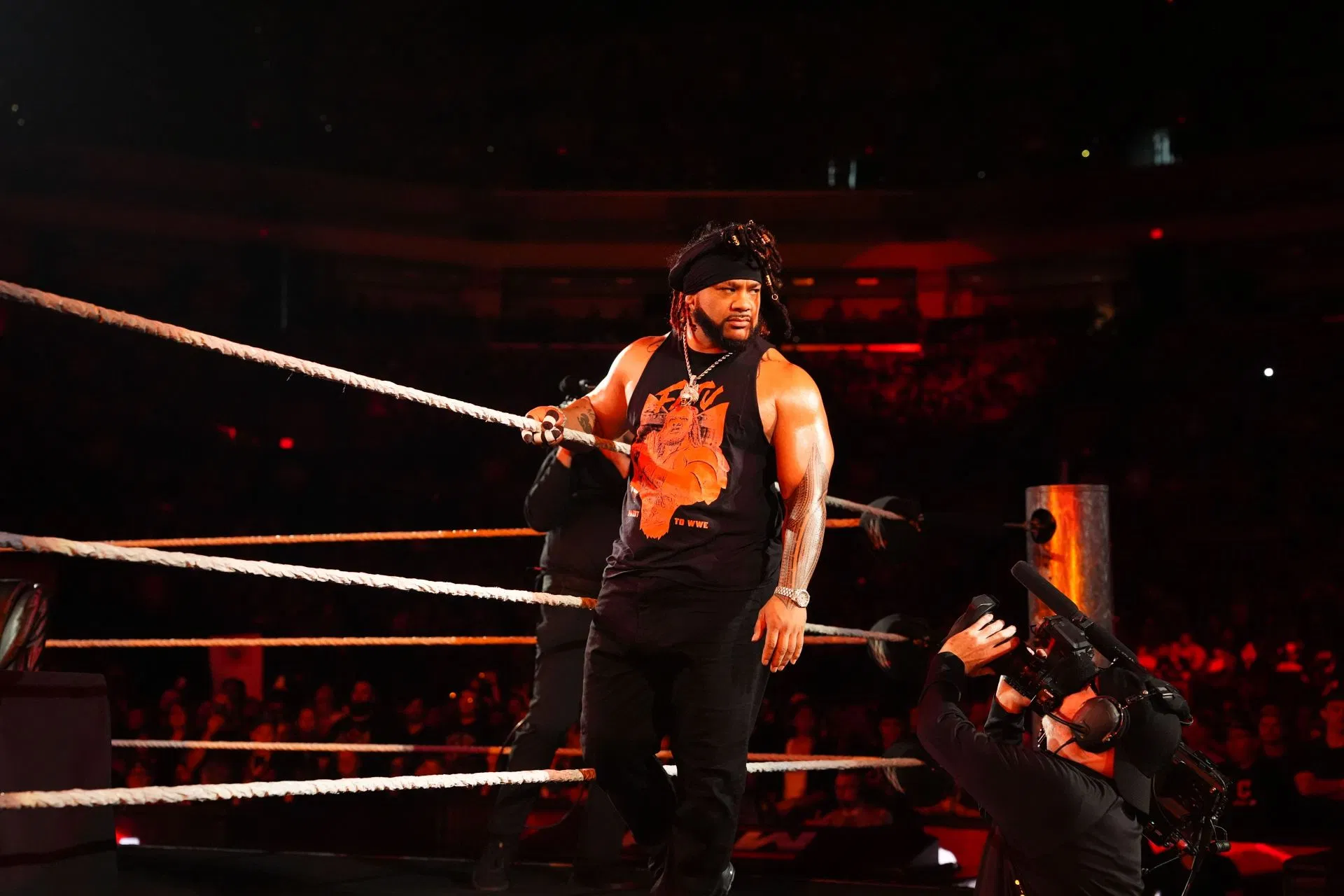 Estrela da WWE reage após possível traição de Jacob Fatu no SmackDown