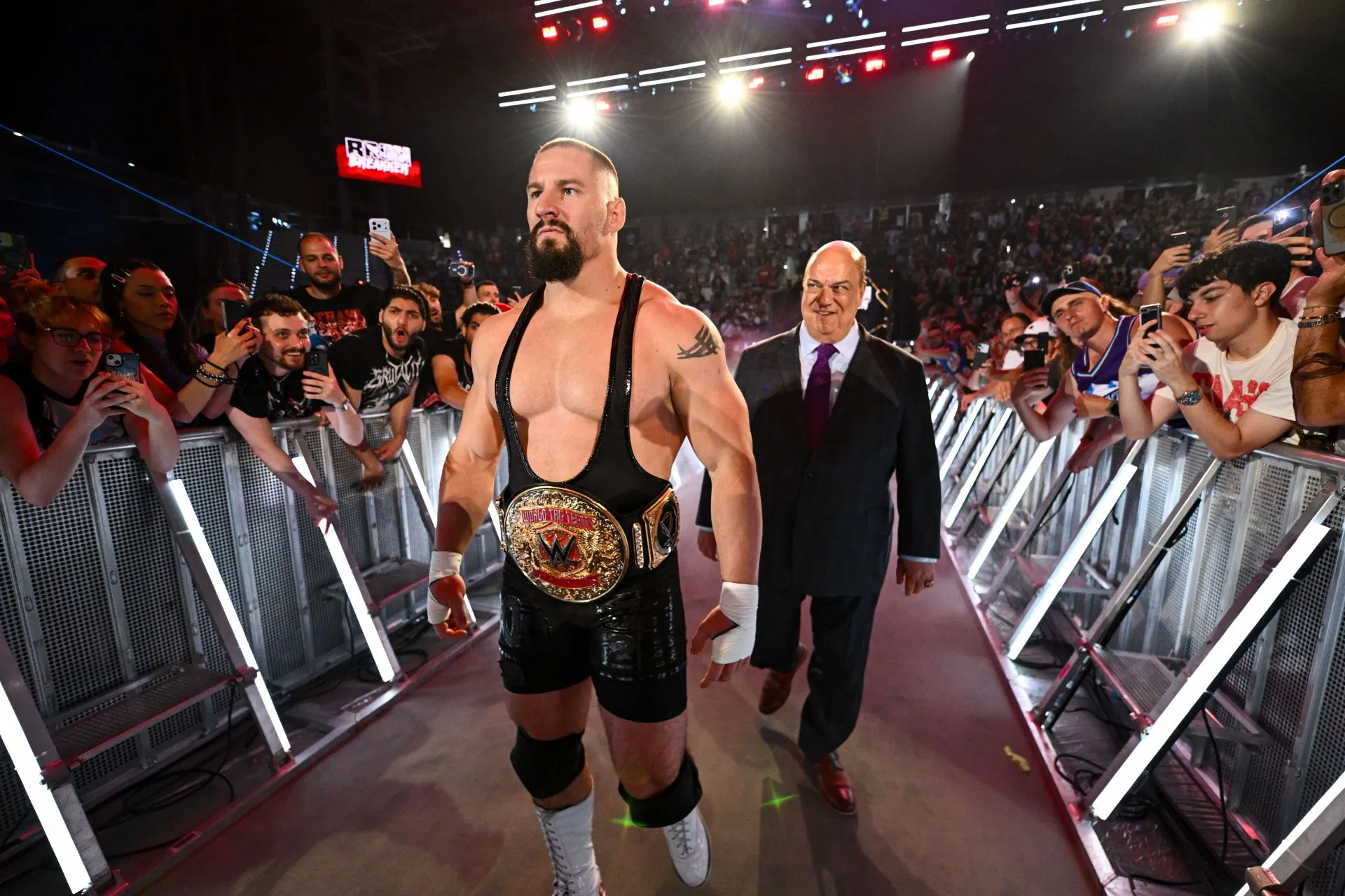 Bron Breakker destruirá o ex-campeão dos EUA no WWE RAW para marcar o fim de The Vision? Explorando as chances