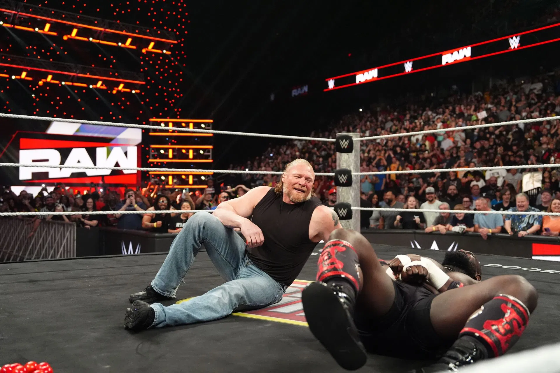Momento da semana ‘Oh Sh-t’ da WWE – Brock Lesnar atrapalha os planos de SummerSlam de Oba Femi (27 de junho