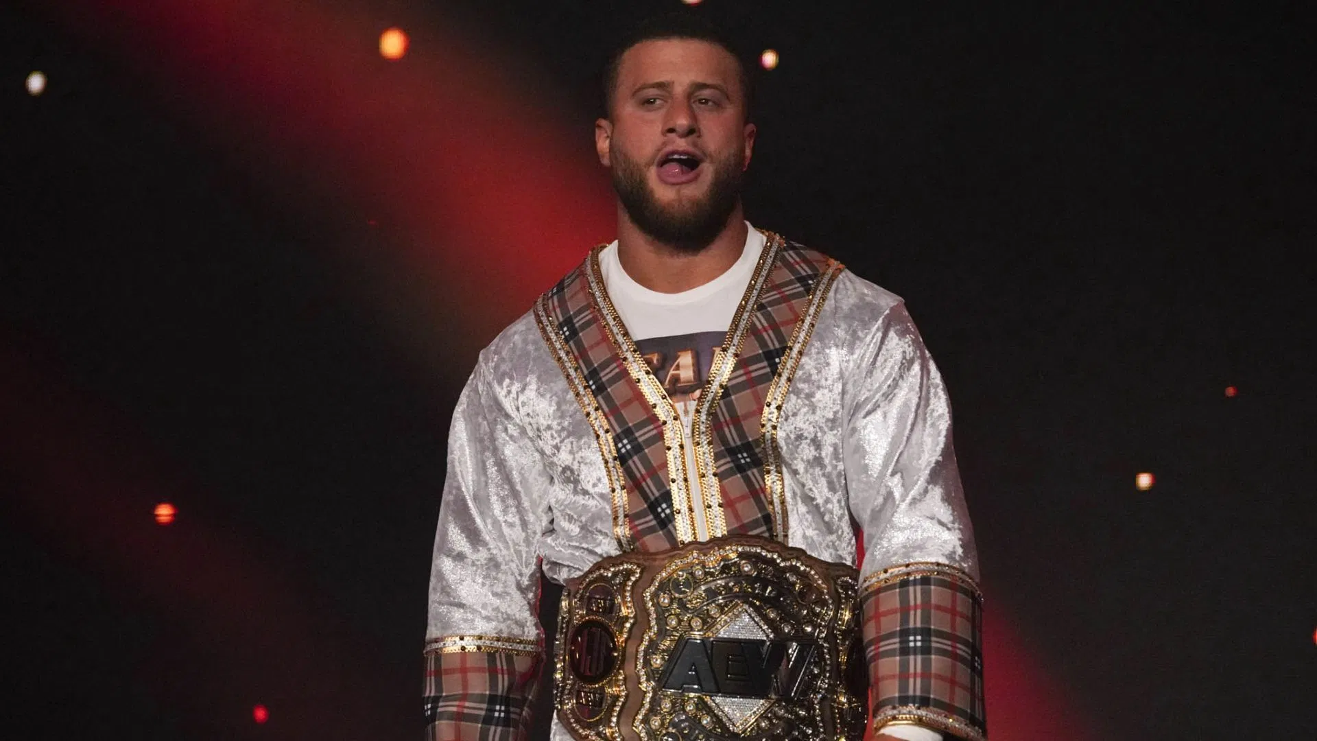 Amada estrela saiu absolutamente ensanguentada após a partida com MJF no AEW Dynamite