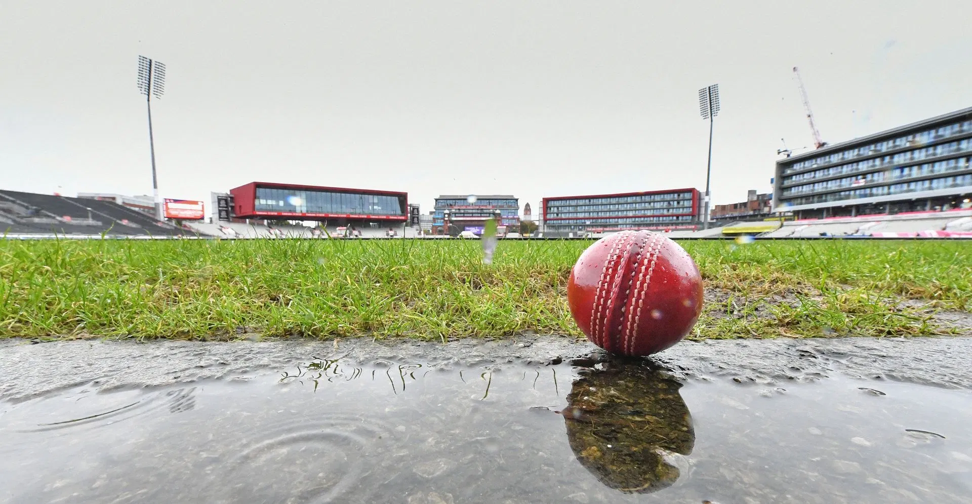 Boletim meteorológico de Manchester, 4 de julho: Quais são as chances de chuva no ENG vs IND 2026 2º T20I de hoje em Old Trafford?
