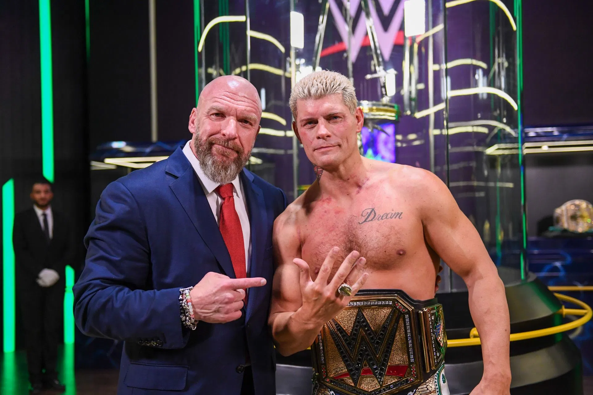O mentor de Cody Rhodes disse a Triple H que quer estar mais envolvido com a WWE apesar de estar aposentado