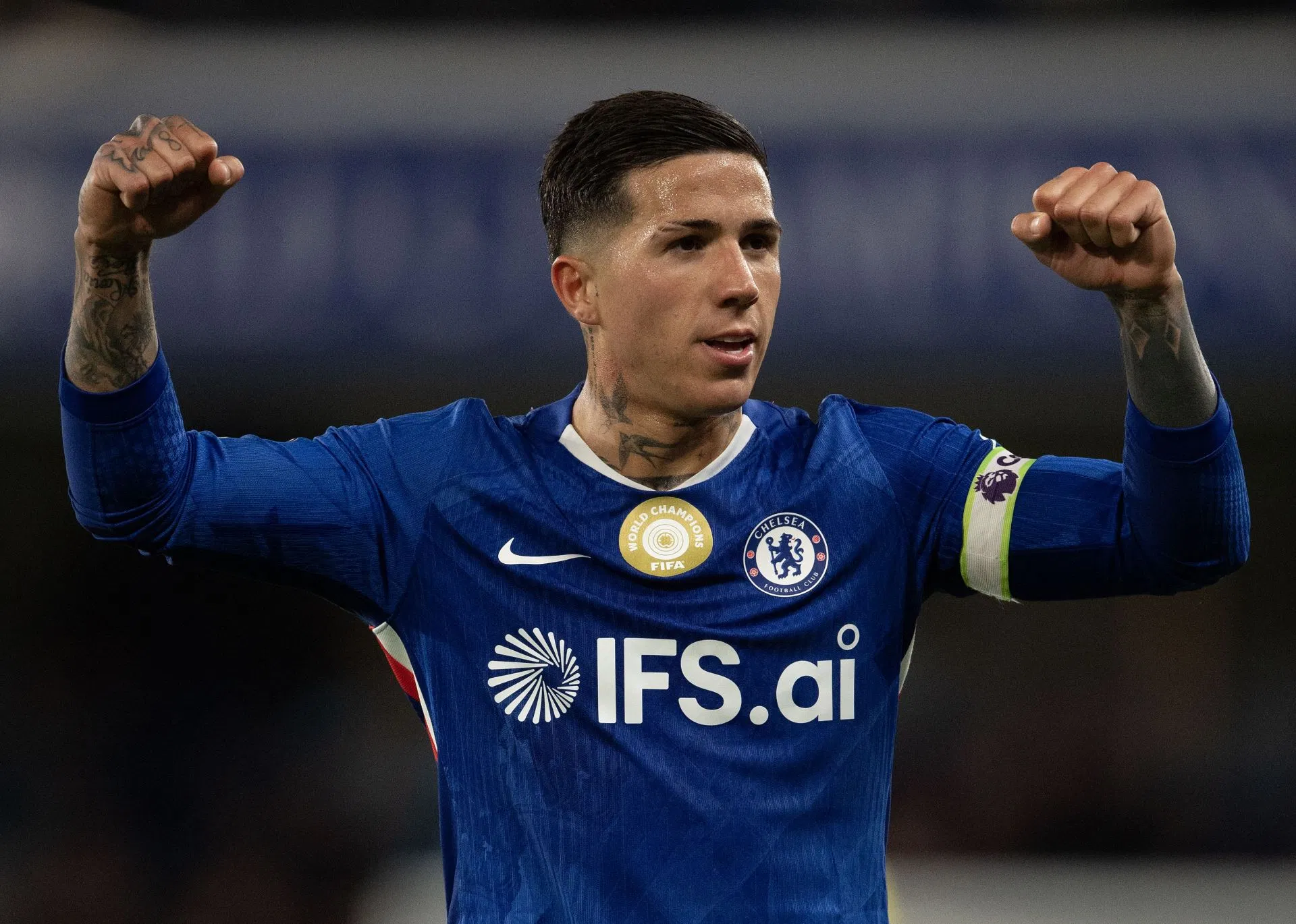 O Real Madrid divulga declaração direta abordando rumores que o ligam à estrela do Chelsea, Enzo Fernandez