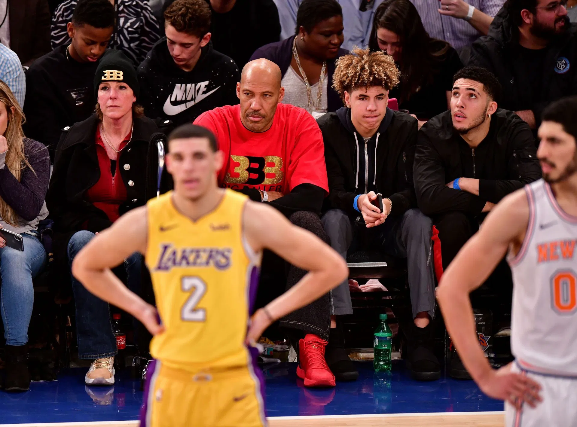 ‘Ela foi quase forçada a sair’: Lonzo Ball explode a Internet ao revelar o verdadeiro motivo do divórcio de LaVar e Tina