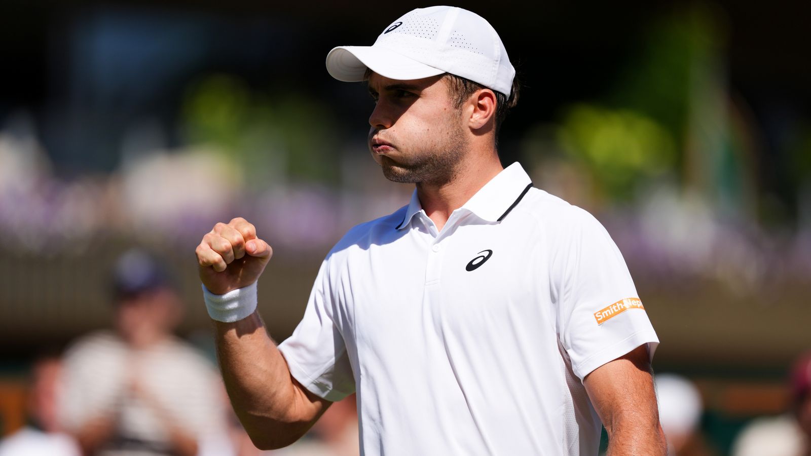 Wimbledon: Arthur Fery, da Grã-Bretanha, supera atrasos no nariz para vencer Zizou Bergs em um thriller de cinco sets e chegar à quarta rodada | Notícias sobre tênis