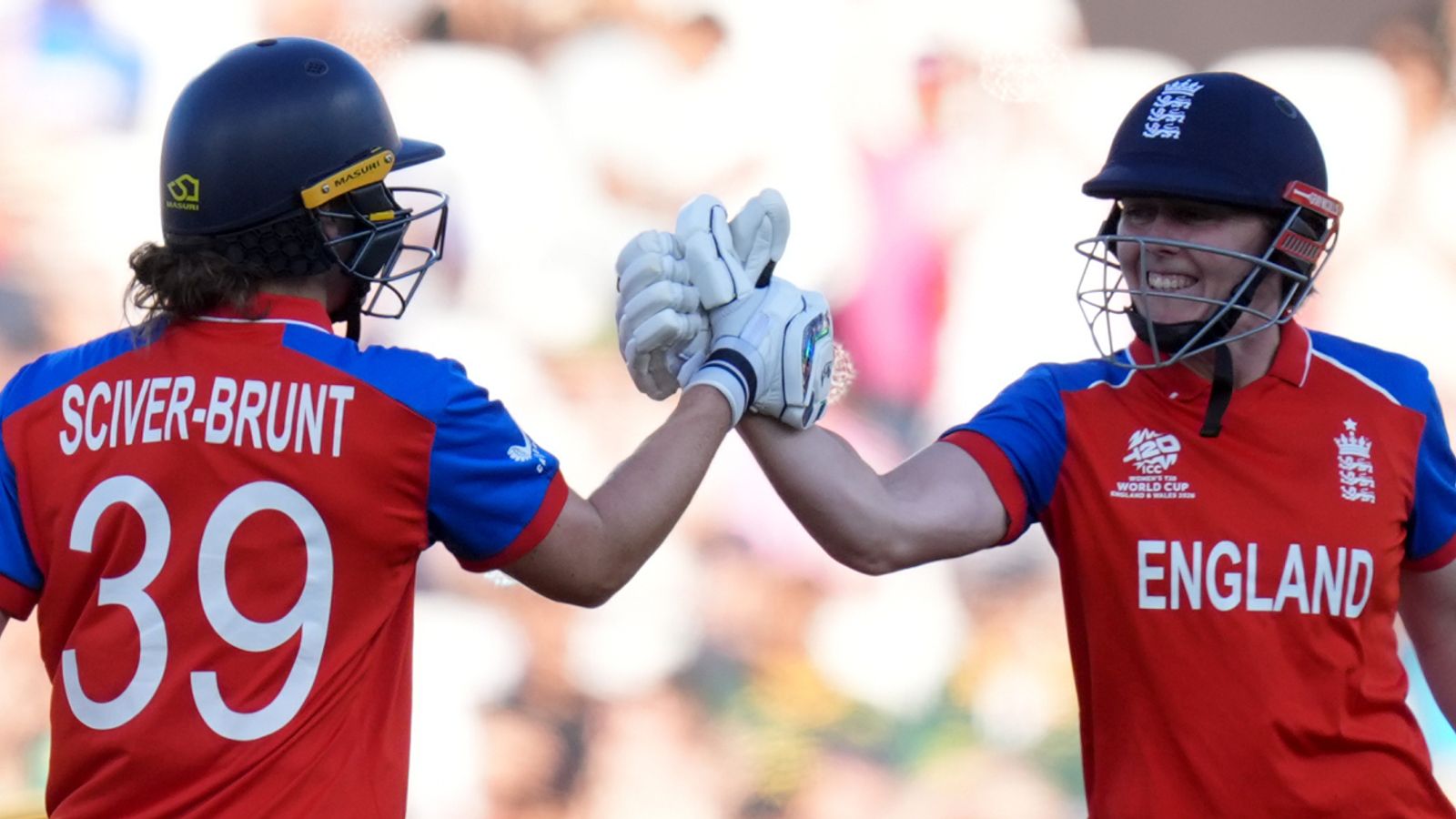 Copa do Mundo Feminina T20: Nat Sciver-Brunt supera os nervos quando a final do livro da Inglaterra está ‘perto de completar’ contra a Austrália | Notícias de críquete