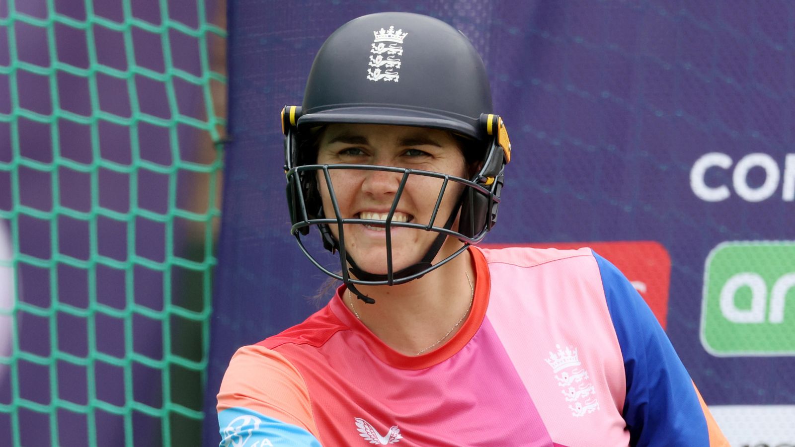 Capitão da Inglaterra, Nat Sciver-Brunt, na final da Copa do Mundo Feminina T20 contra a Austrália, no Lord’s, e como o time melhorou desde a eliminação precoce em 2024 | Notícias de críquete